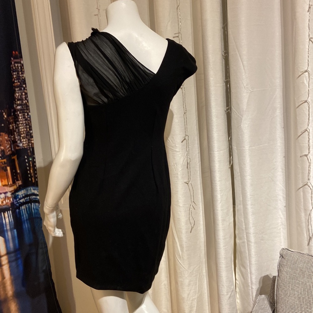 Dress - Picture 4 of 4